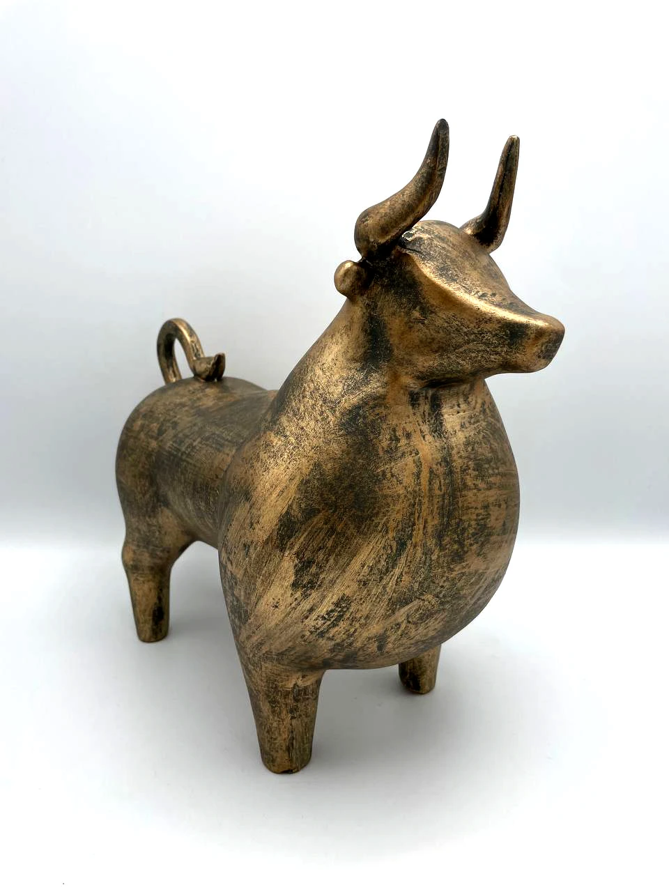 مجسمه بوفالو تپل کوچک