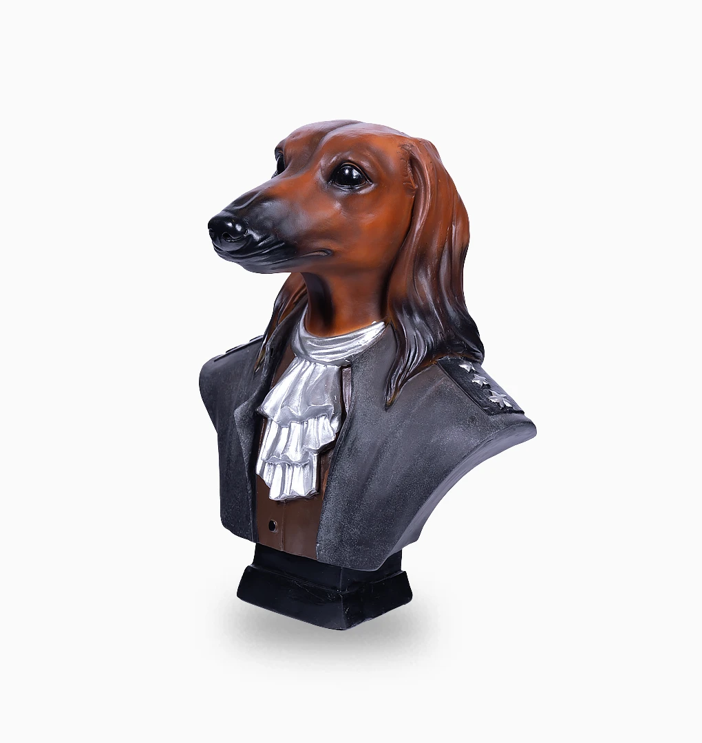 مجسمه سگ یونیفرم